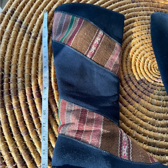 Cats women’s size 6 high calf leather boots.. - Picture 8 of 9